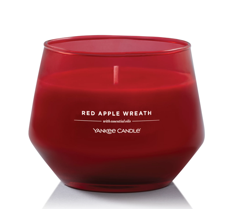 Red Apple Wreath Studio Collection Candle